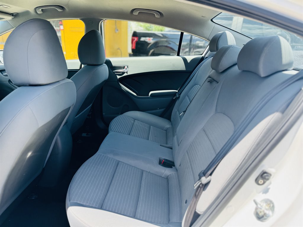 2017 Kia Forte - $10,499