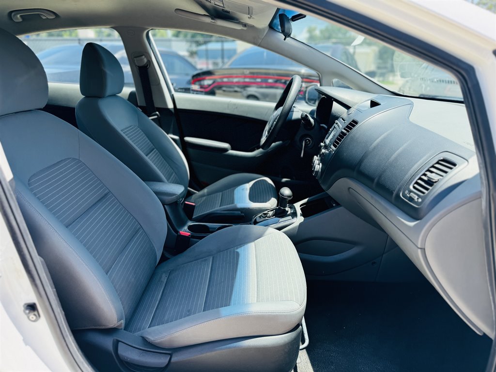 2017 Kia Forte - $10,499