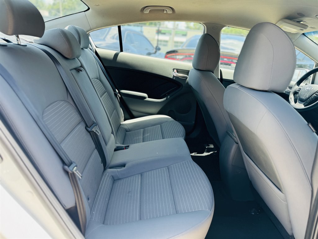 2017 Kia Forte - $10,499