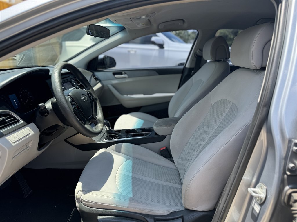 2015 Hyundai Sonata - $7,990