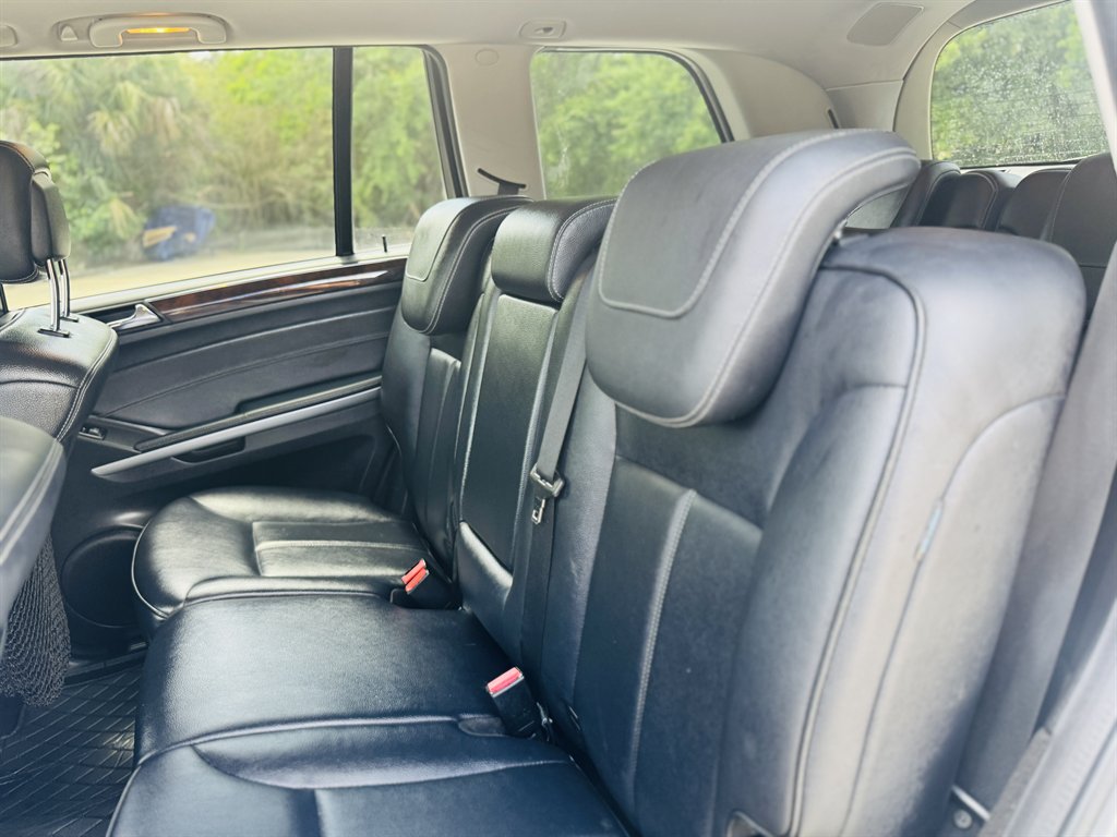 2012 Mercedes-Benz GL-Class - $11,990