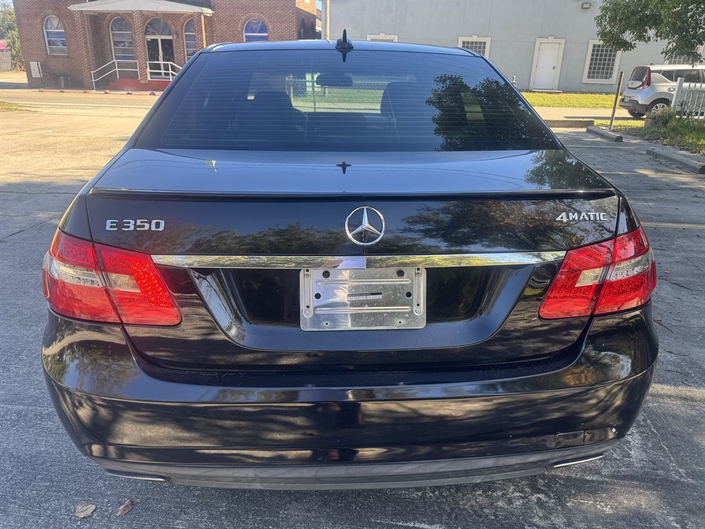 2012 Mercedes-Benz E-Class E350 4MATIC Luxury photo