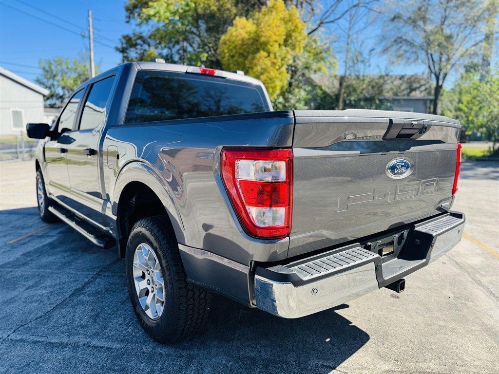 2022 Ford F150 XLT photo