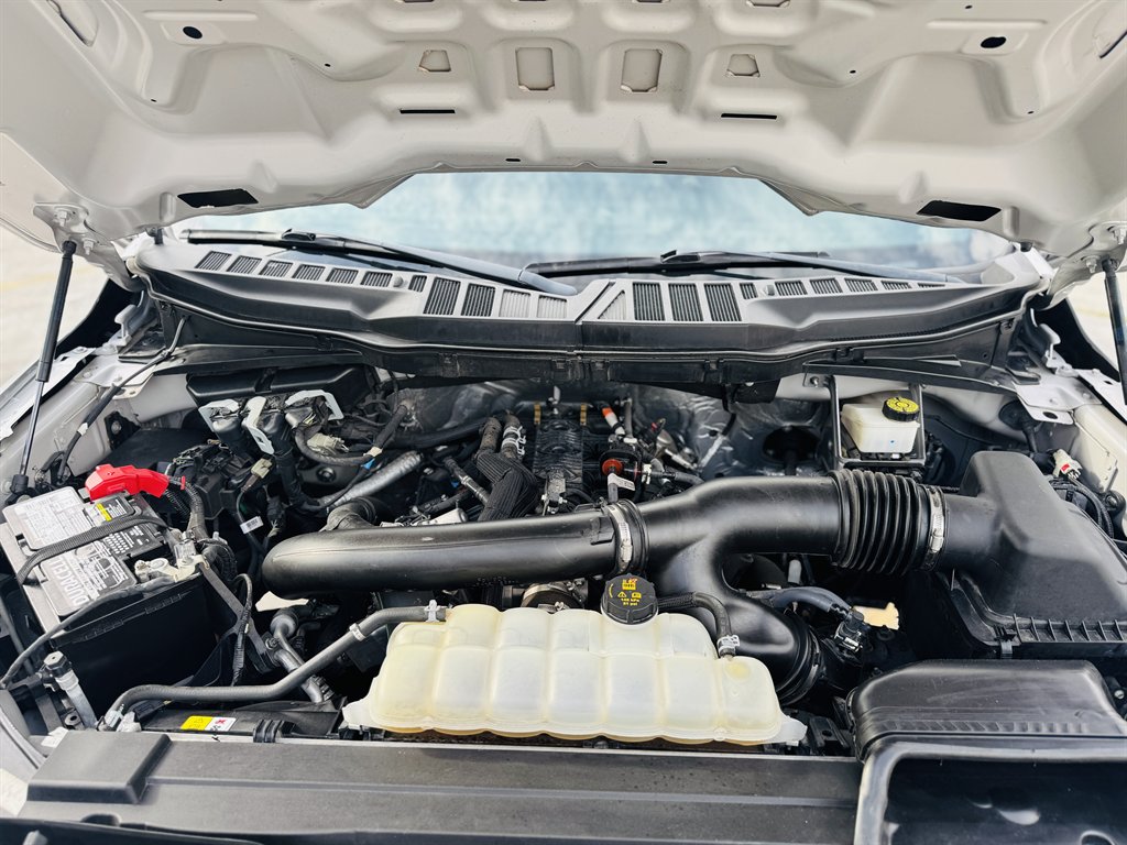 2022 Ford F150 XL photo