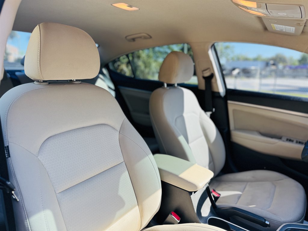 2018 Hyundai Elantra Limited photo