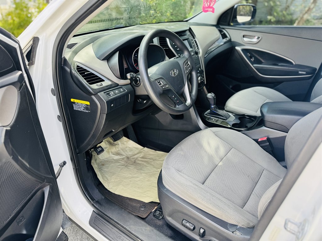 2016 Hyundai Santa Fe Sport - $7,790