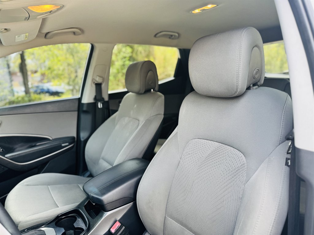 2016 Hyundai Santa Fe Sport - $7,790