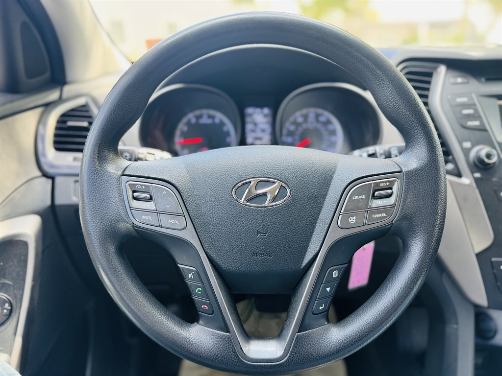 2016 Hyundai Santa Fe Sport - $7,790