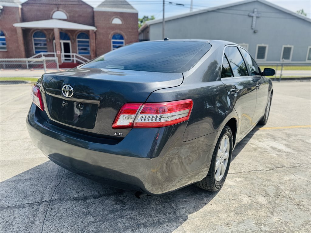 2011 Toyota Camry photo