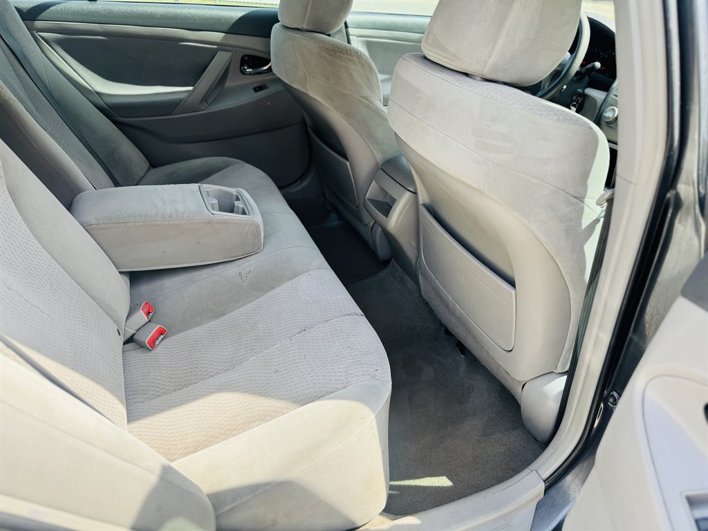 2011 Toyota Camry photo