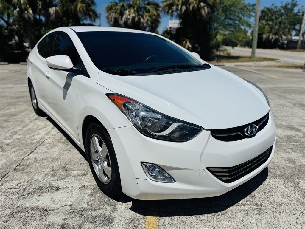 2014 Hyundai Elantra Limited photo