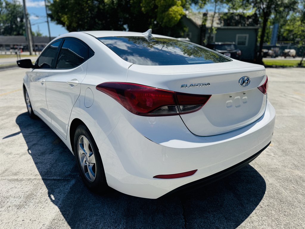 2014 Hyundai Elantra Limited photo