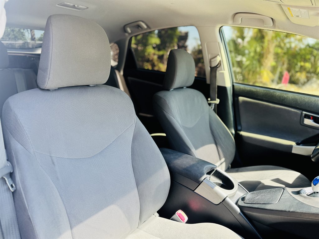 2012 Toyota Prius - $11,990