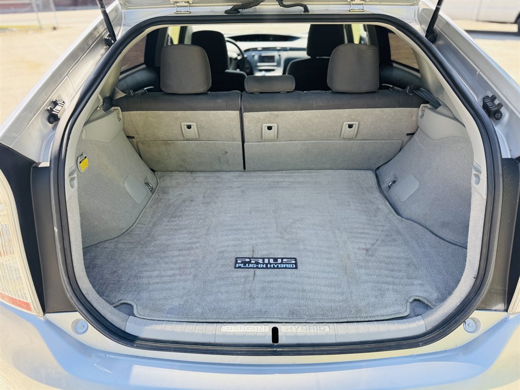 2012 Toyota Prius - $11,990