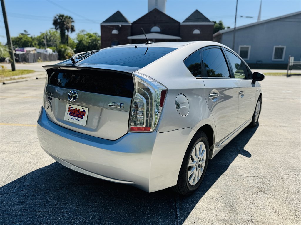 2012 Toyota Prius - $11,990