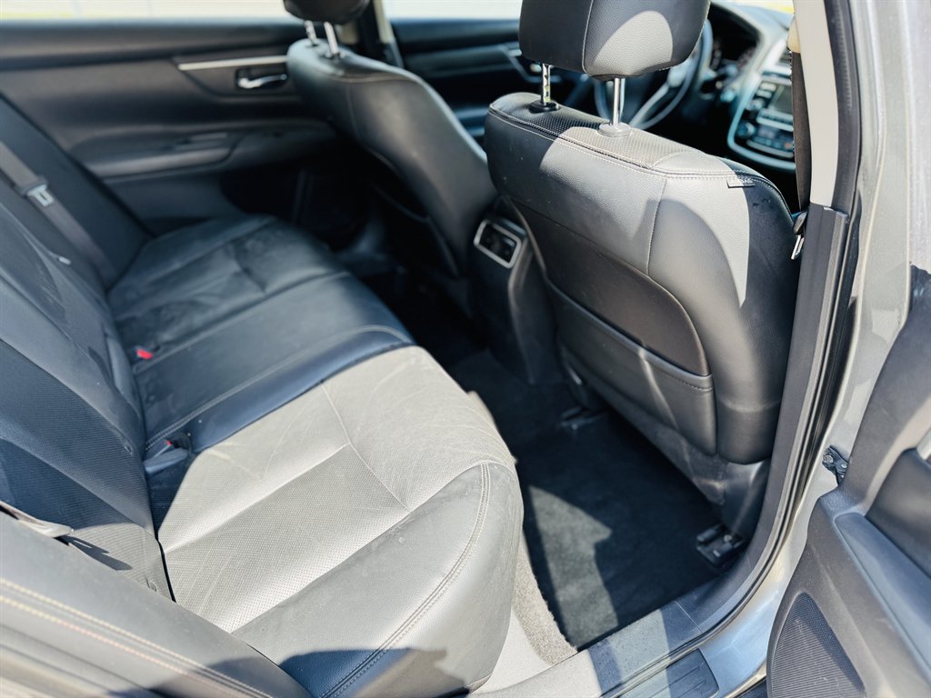 2018 Nissan Altima - $9,990