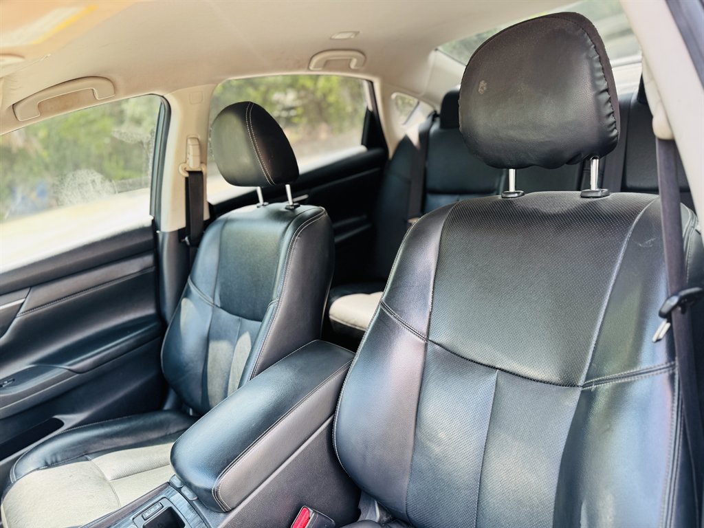 2018 Nissan Altima - $9,990