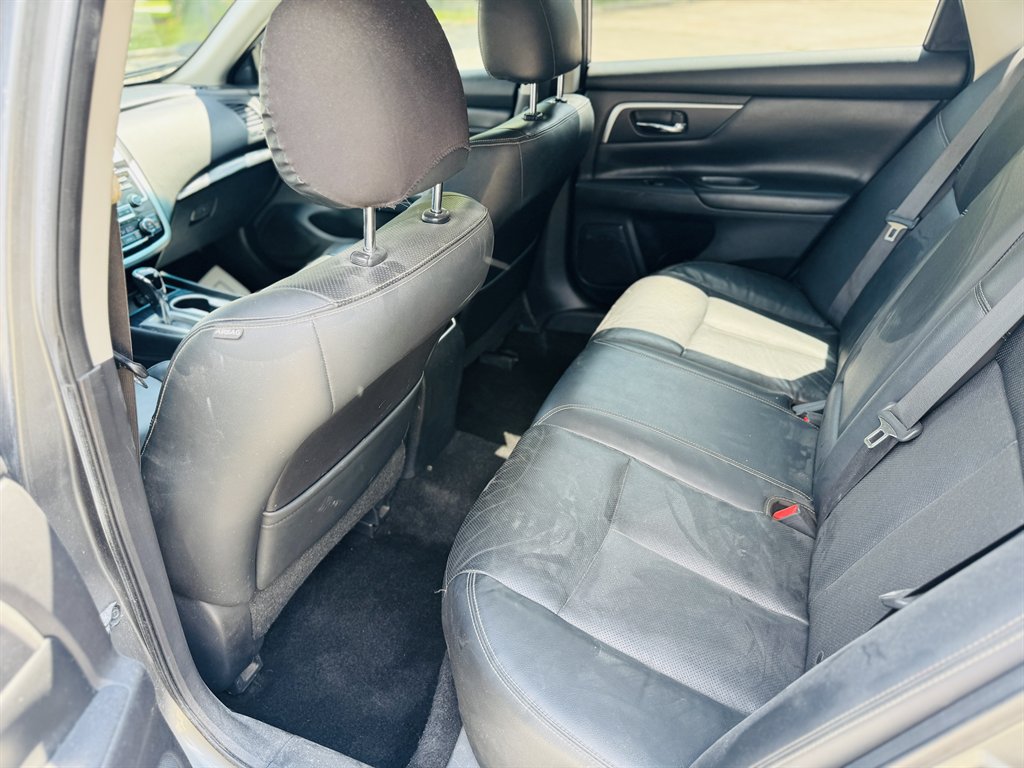 2018 Nissan Altima - $9,990