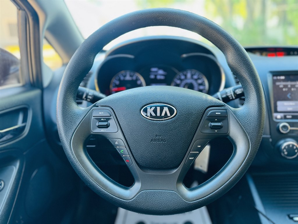 2016 Kia Forte - $6,990