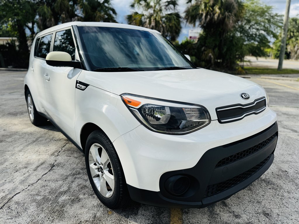 2016 Kia Soul - $13,999