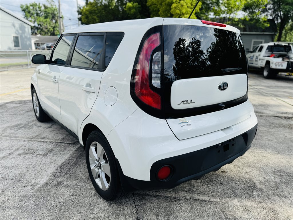 2016 Kia Soul - $13,999