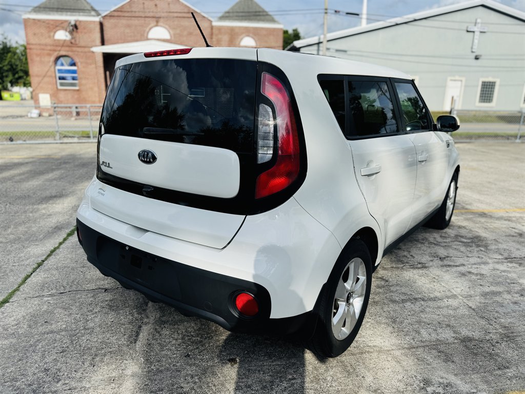 2016 Kia Soul - $13,999