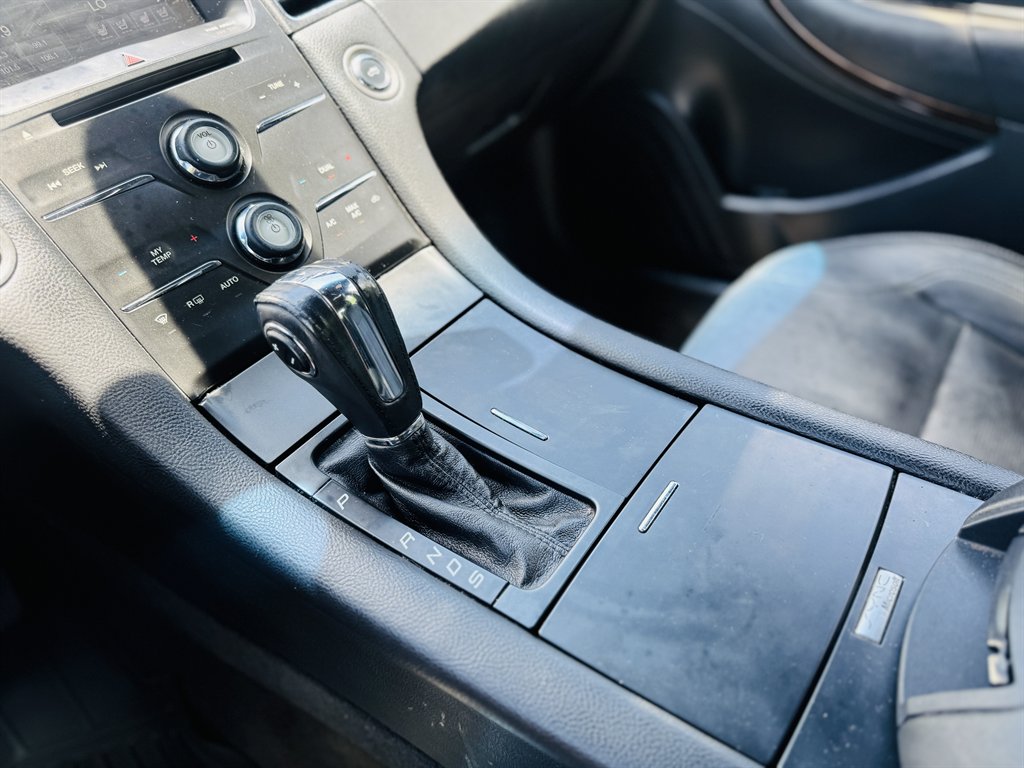2014 Ford Taurus - $7,999