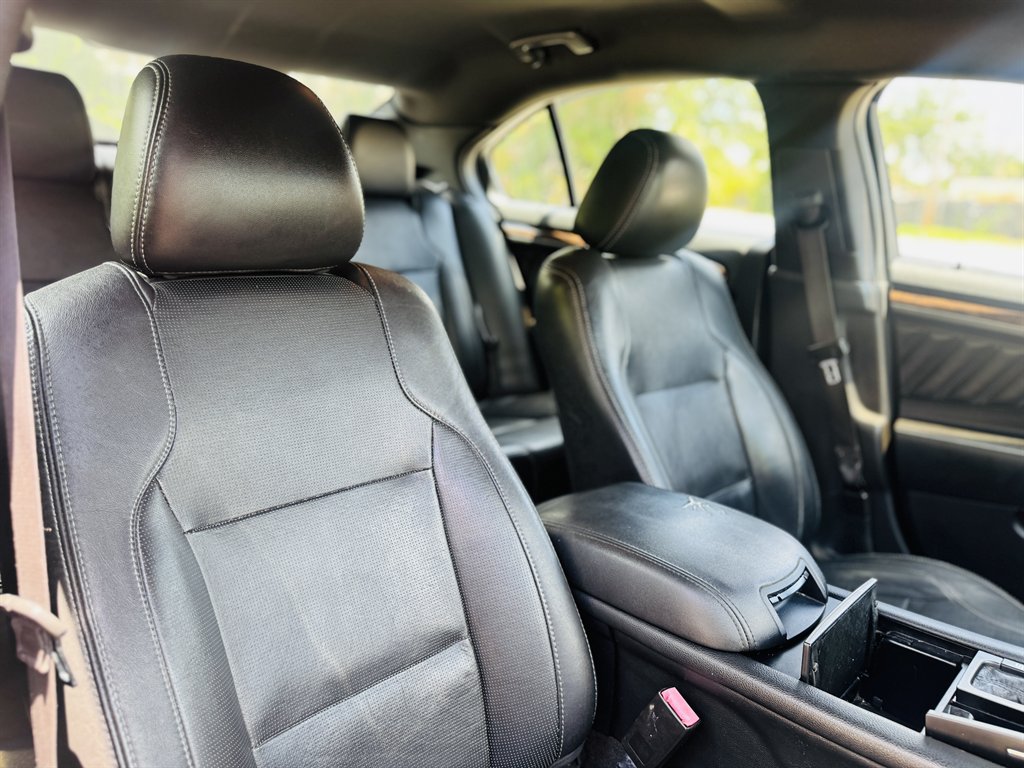 2014 Ford Taurus - $7,999