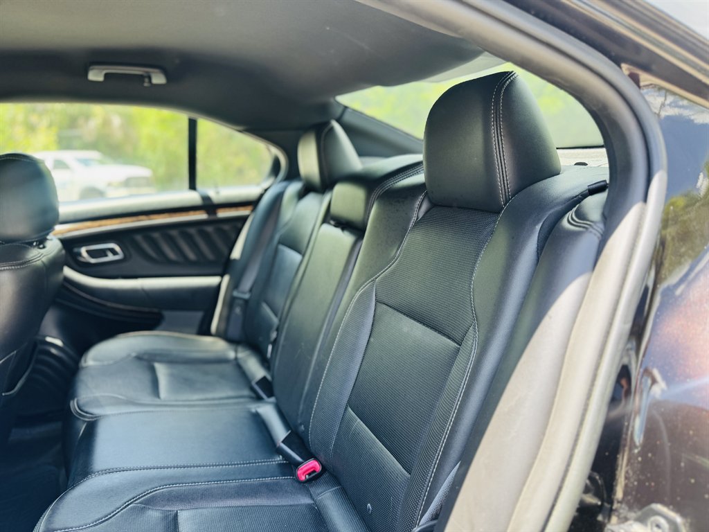 2014 Ford Taurus - $7,999