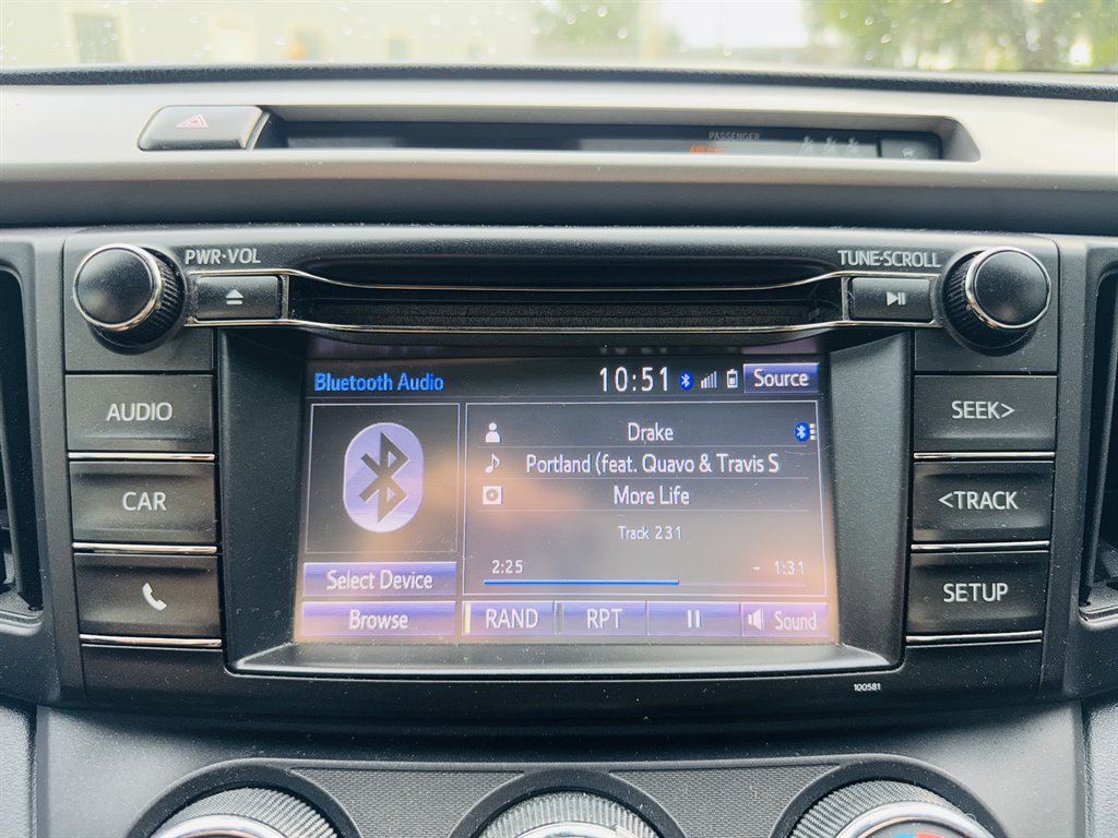 2018 Toyota RAV4 - $20,999
