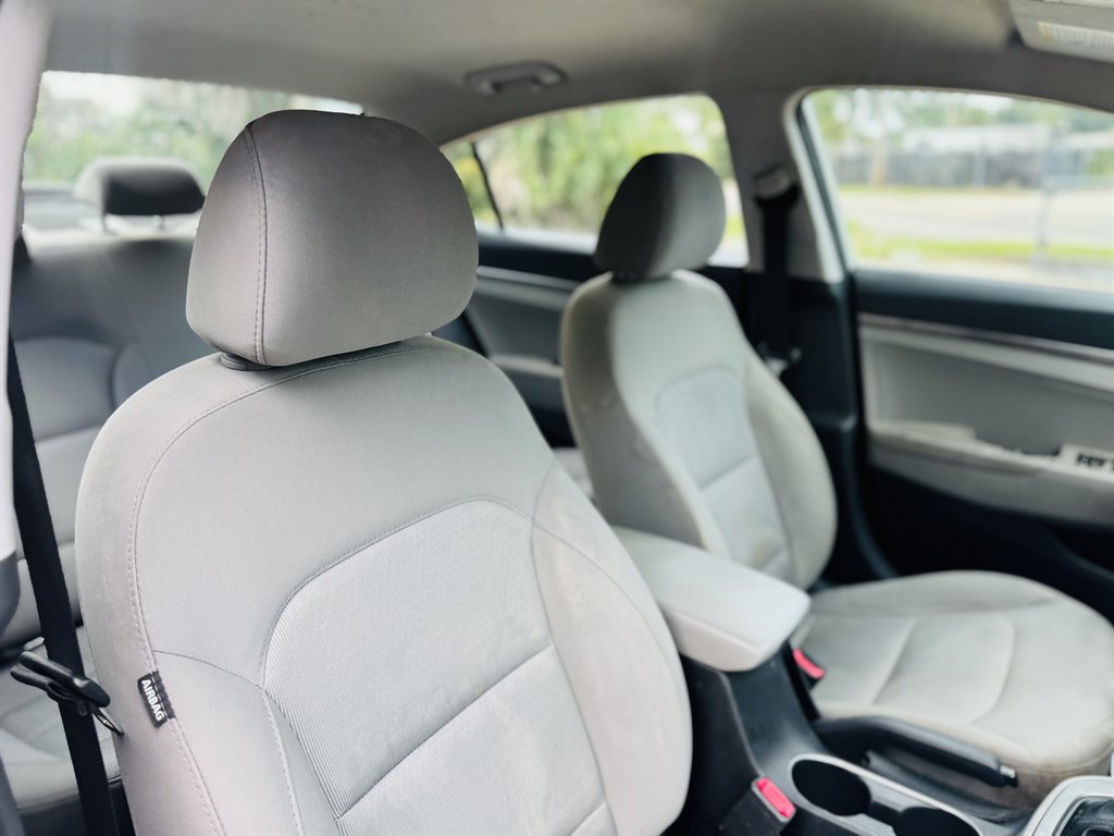 2017 Hyundai Elantra - $7,990