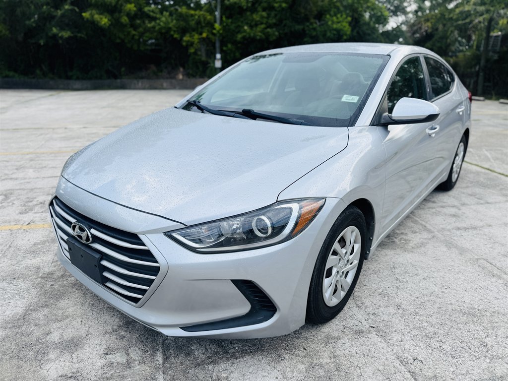 2017 Hyundai Elantra - $7,990