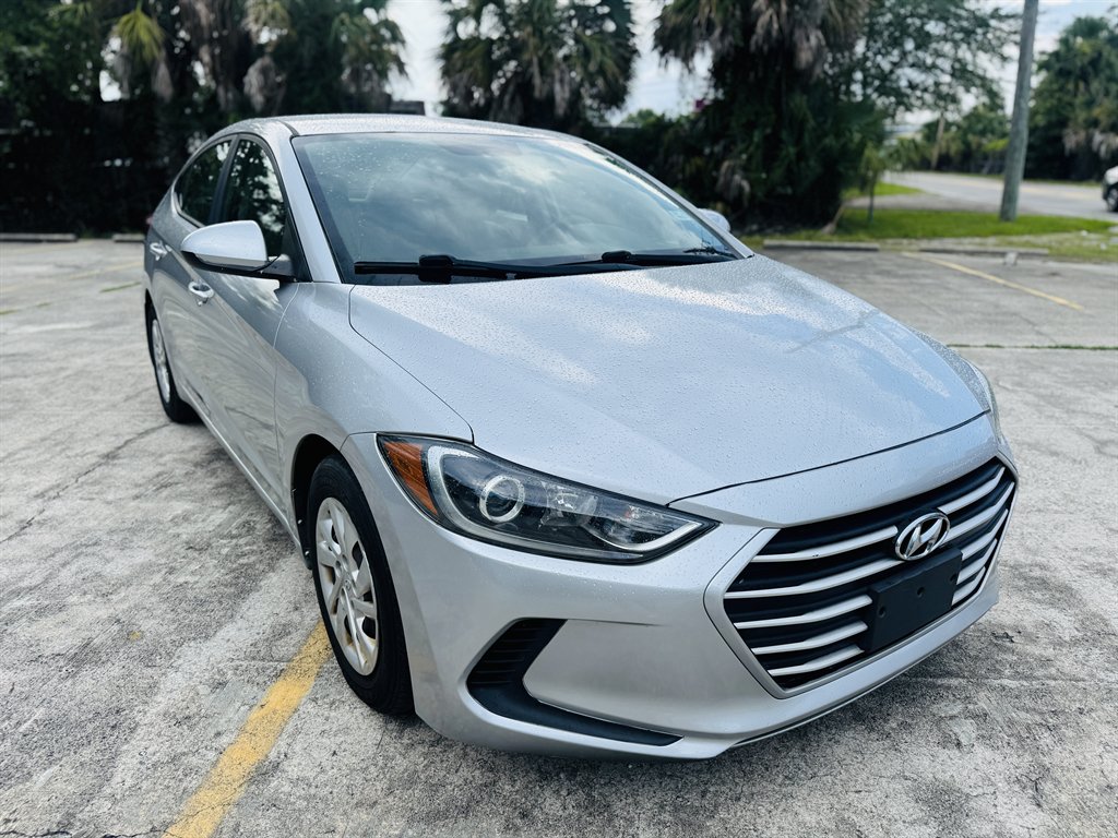 2017 Hyundai Elantra - $7,990