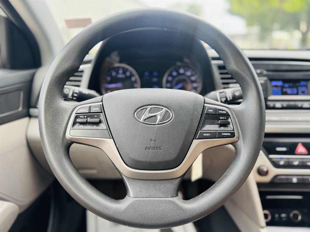 2017 Hyundai Elantra - $7,990