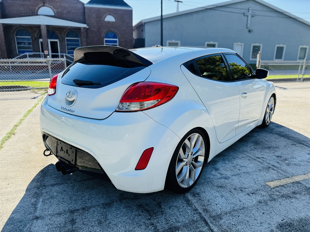 2012 Hyundai Veloster - $6,990