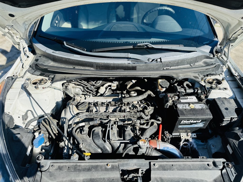 2012 Hyundai Veloster - $6,990
