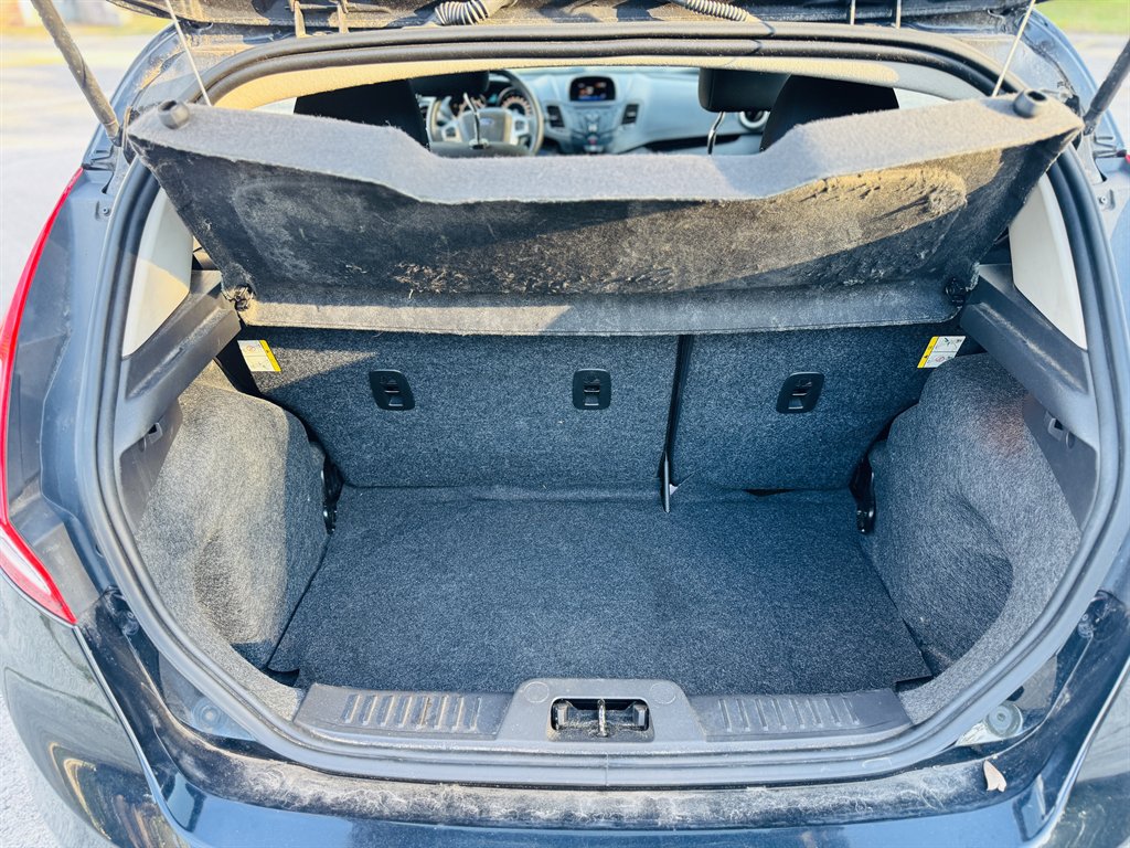 2019 Ford Fiesta - $10,500