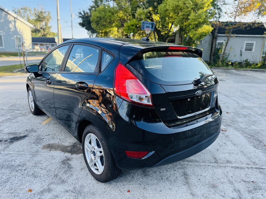 2019 Ford Fiesta - $10,500