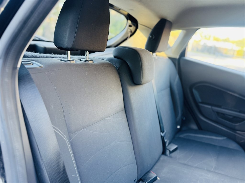 2019 Ford Fiesta - $10,500