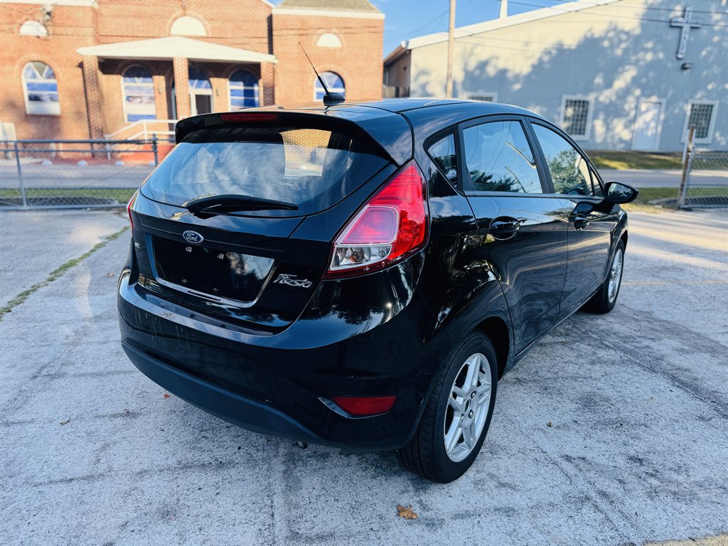 2019 Ford Fiesta - $10,500