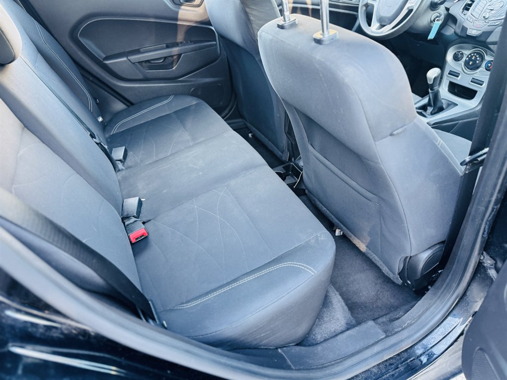 2019 Ford Fiesta - $10,500
