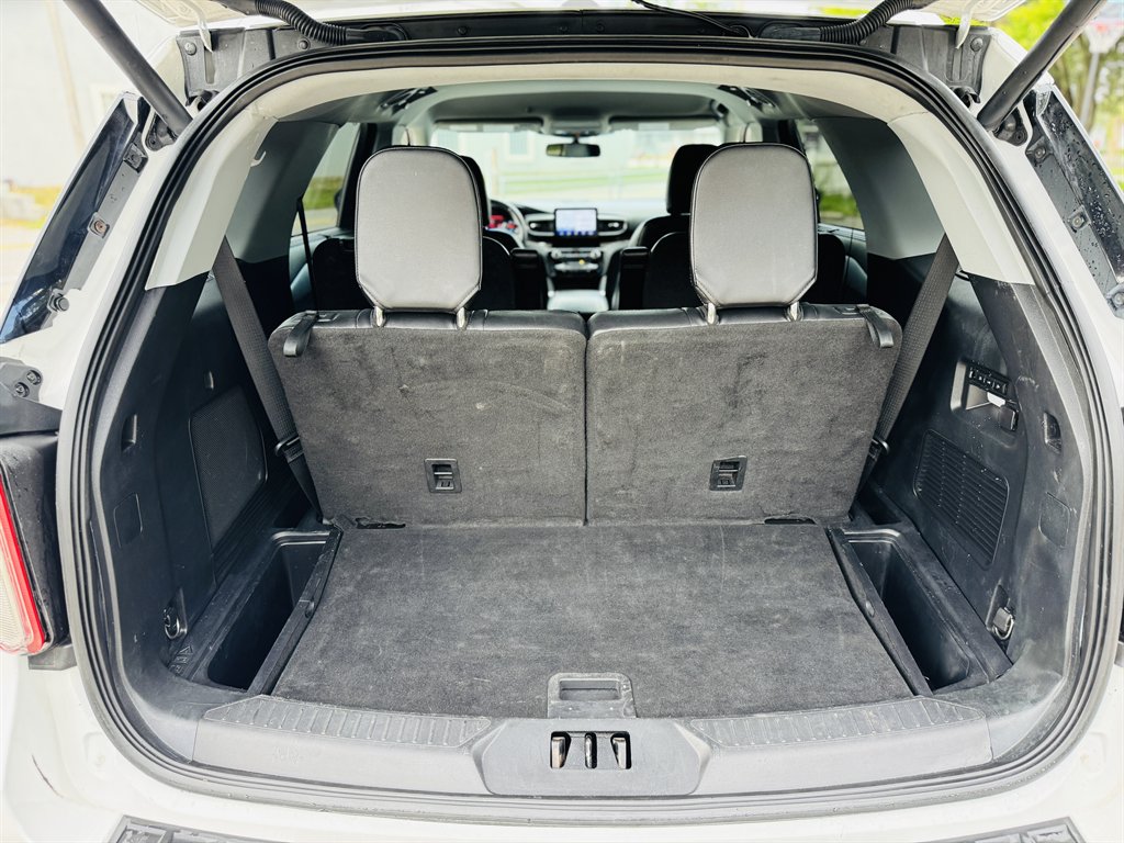 2022 Ford Explorer - $23,990