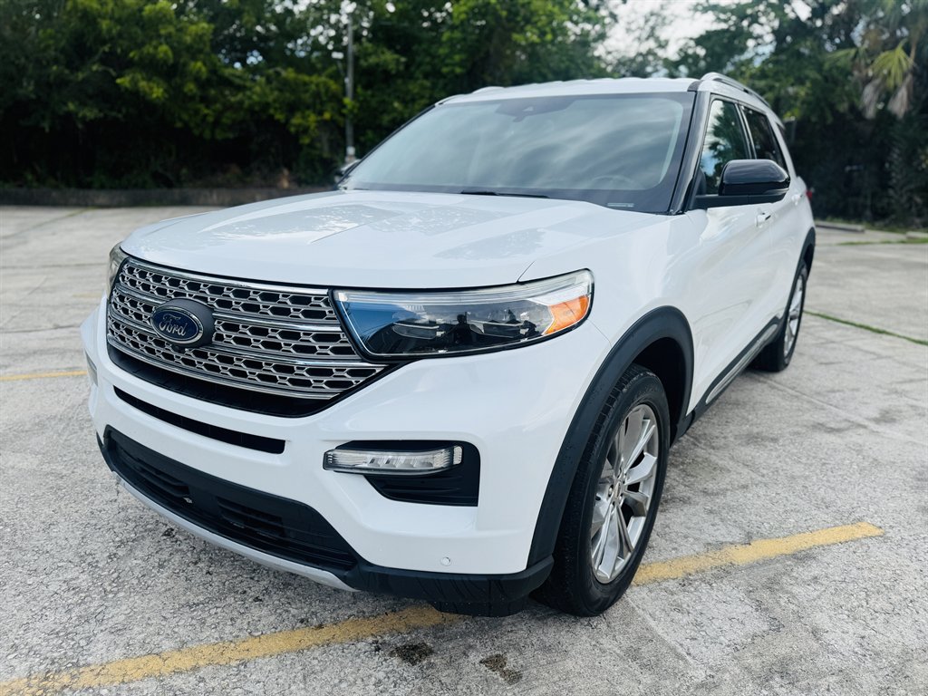 2022 Ford Explorer - $23,990