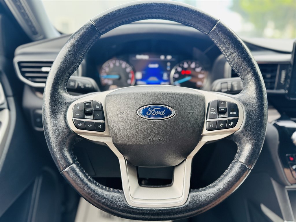 2022 Ford Explorer - $23,990