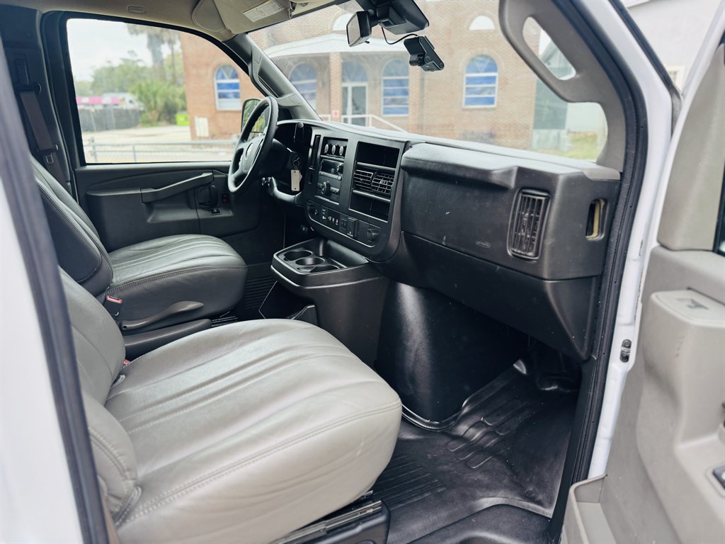 2024 Chevrolet Express - $37,990
