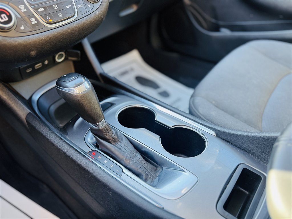 2019 Chevrolet Malibu - $11,500