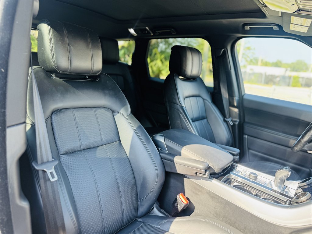 2020 Land Rover Range Rover Sport - $28,900