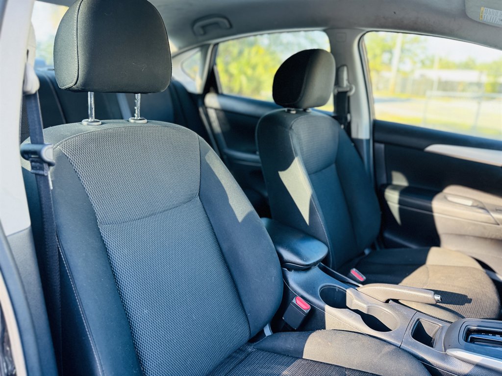 2019 Nissan Sentra - $11,500