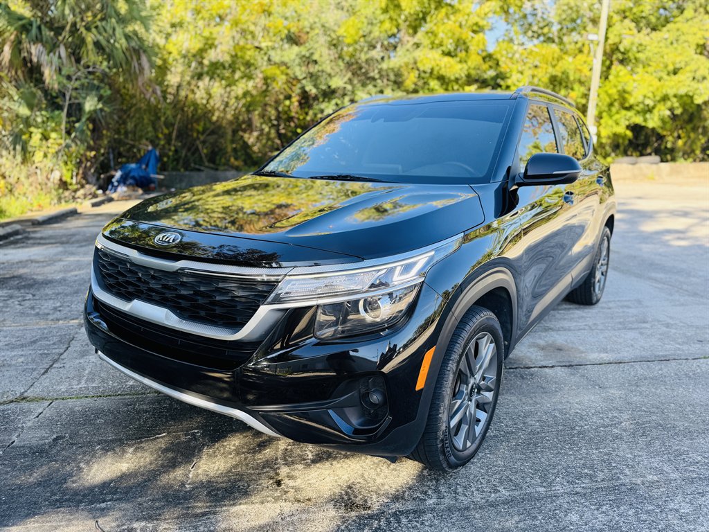 2021 Kia Seltos - $12,900