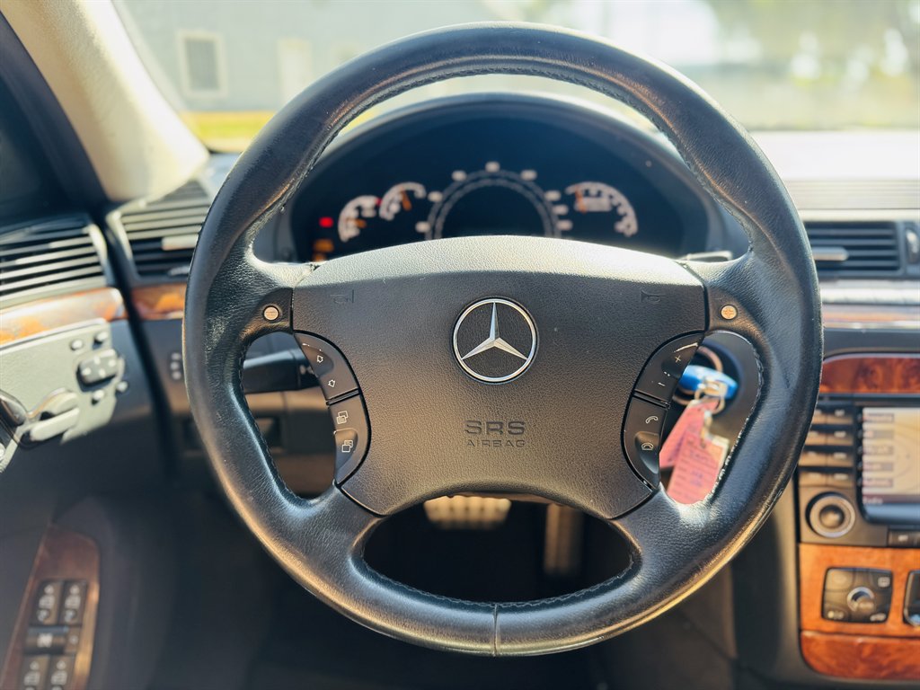 2006 Mercedes-Benz S-Class - $8,900
